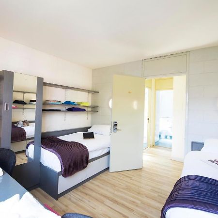 Corrib Village Apartments University Of Голуей Екстериор снимка